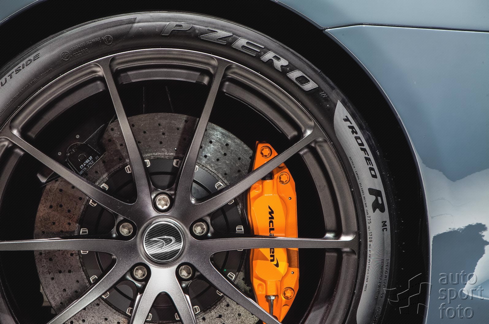 Copyright manufacturer;mclaren-675lt-gva-007.jpg