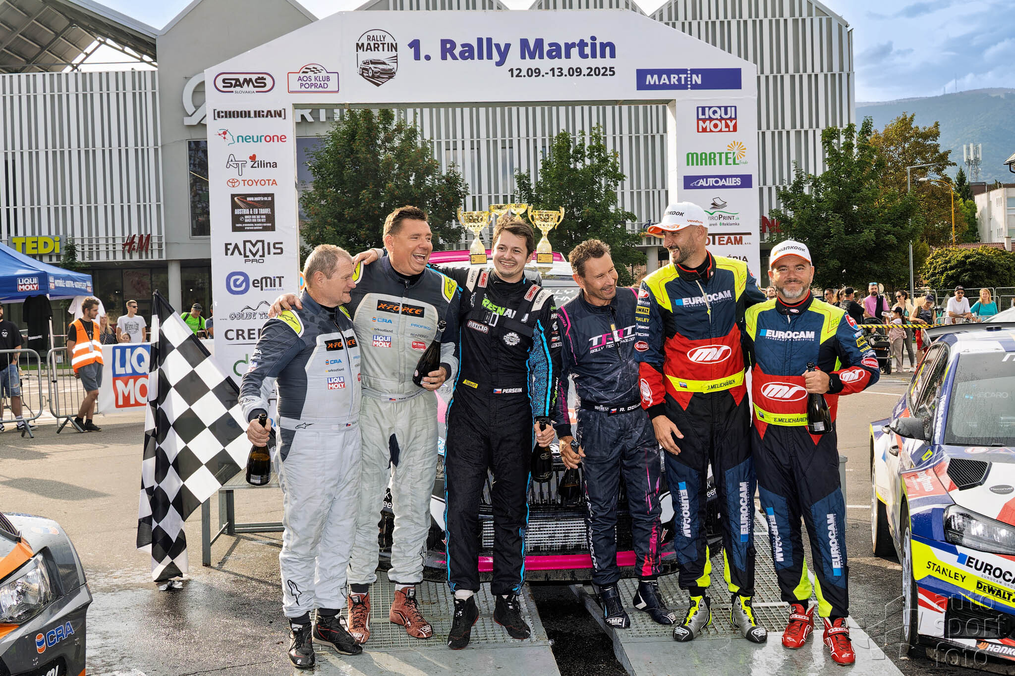 T. Szabosi;jm1a6263-8.jpg