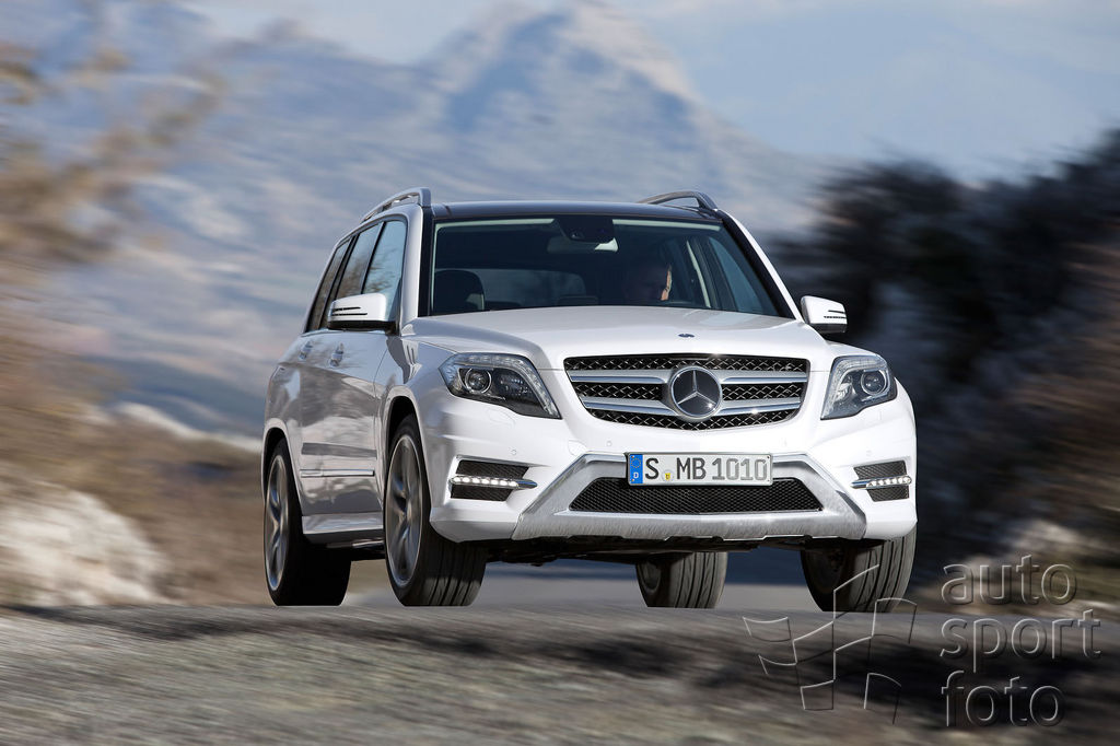 Mercedes-Benz;Mercedes-Benz GLK-Class, GLK 250 BlueTEC 4MATIC, model year 2012 Copyright manufacturer;12c179-089.jpg