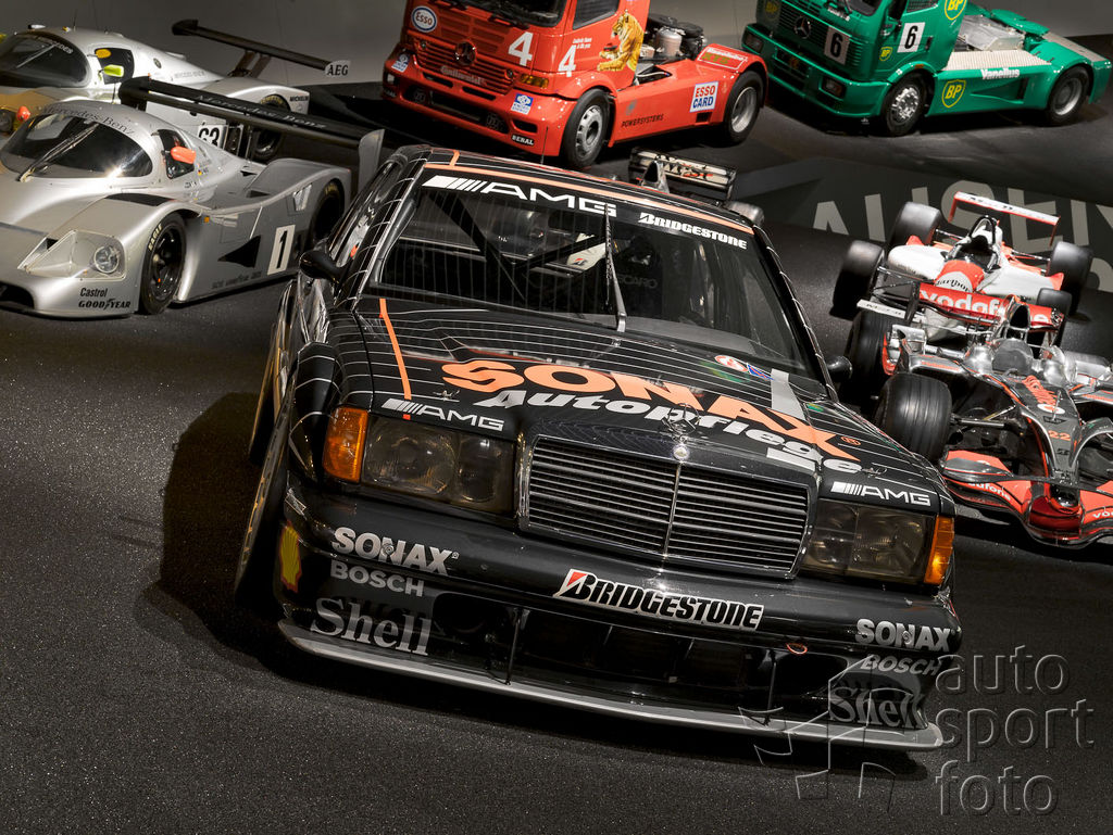 Copyright manufacturer;09c1125-7-383-1270383.jpg