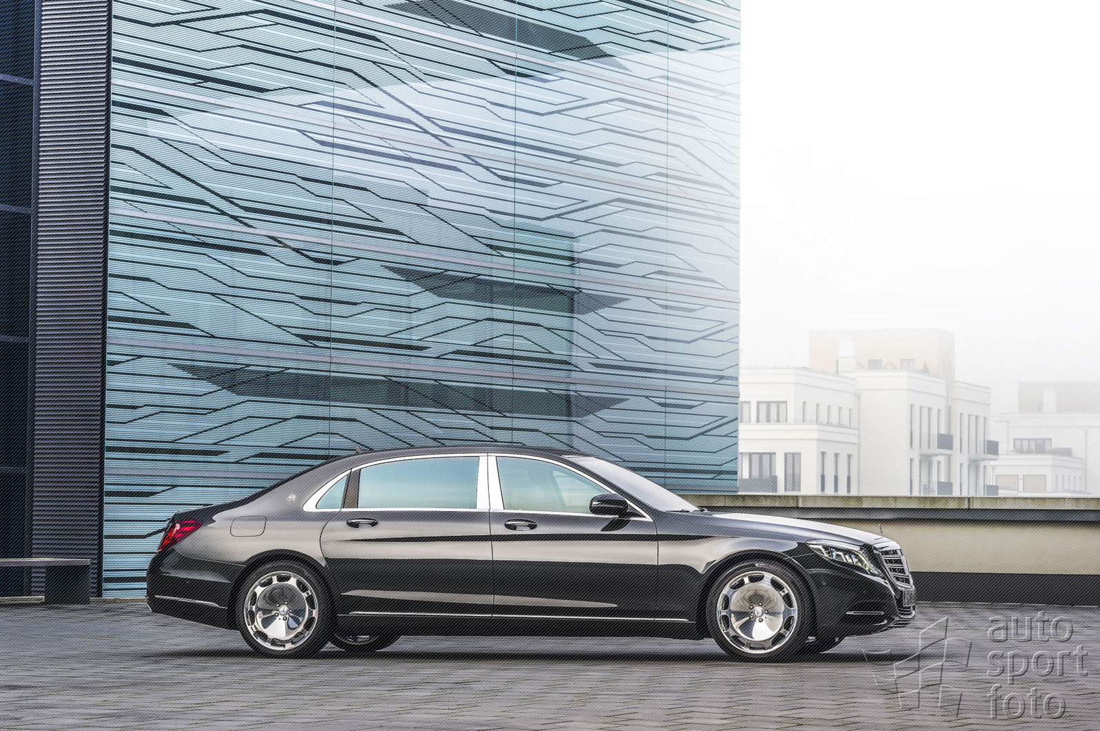 Mercedes Copyright manufacturer;14c1171-162.jpg