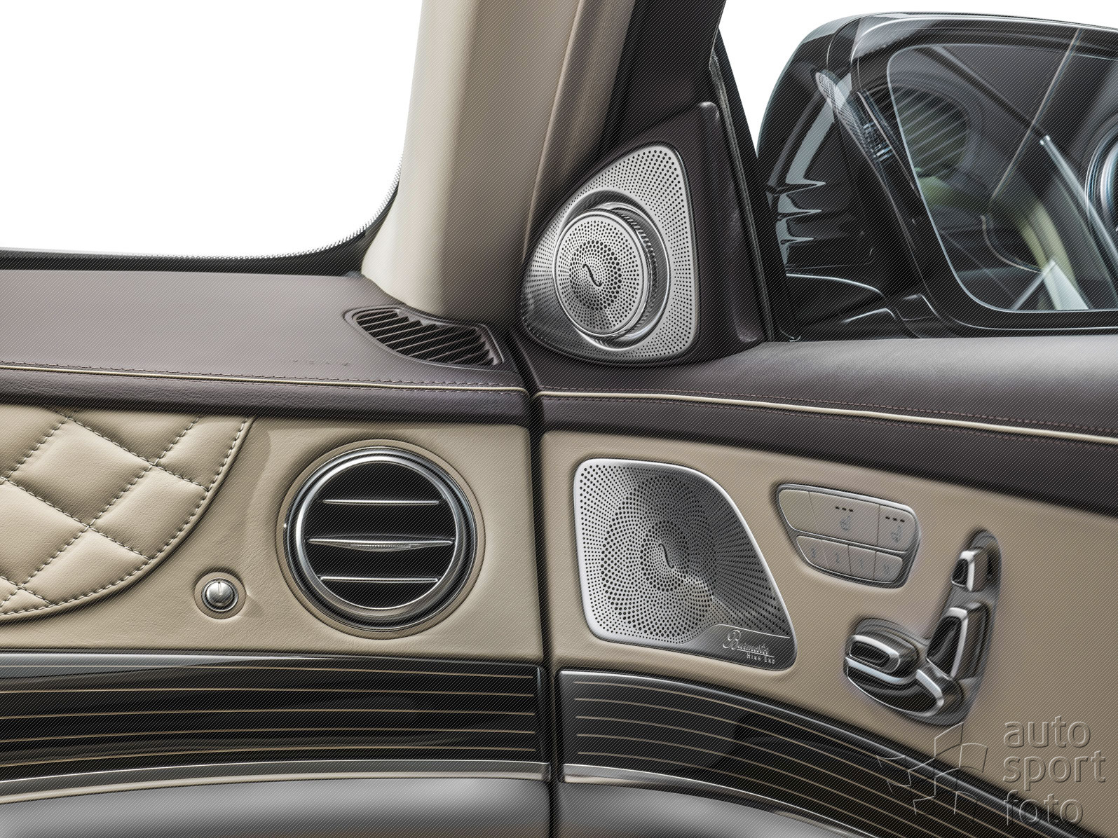 Mercedes Copyright manufacturer;14c1381-05.jpg