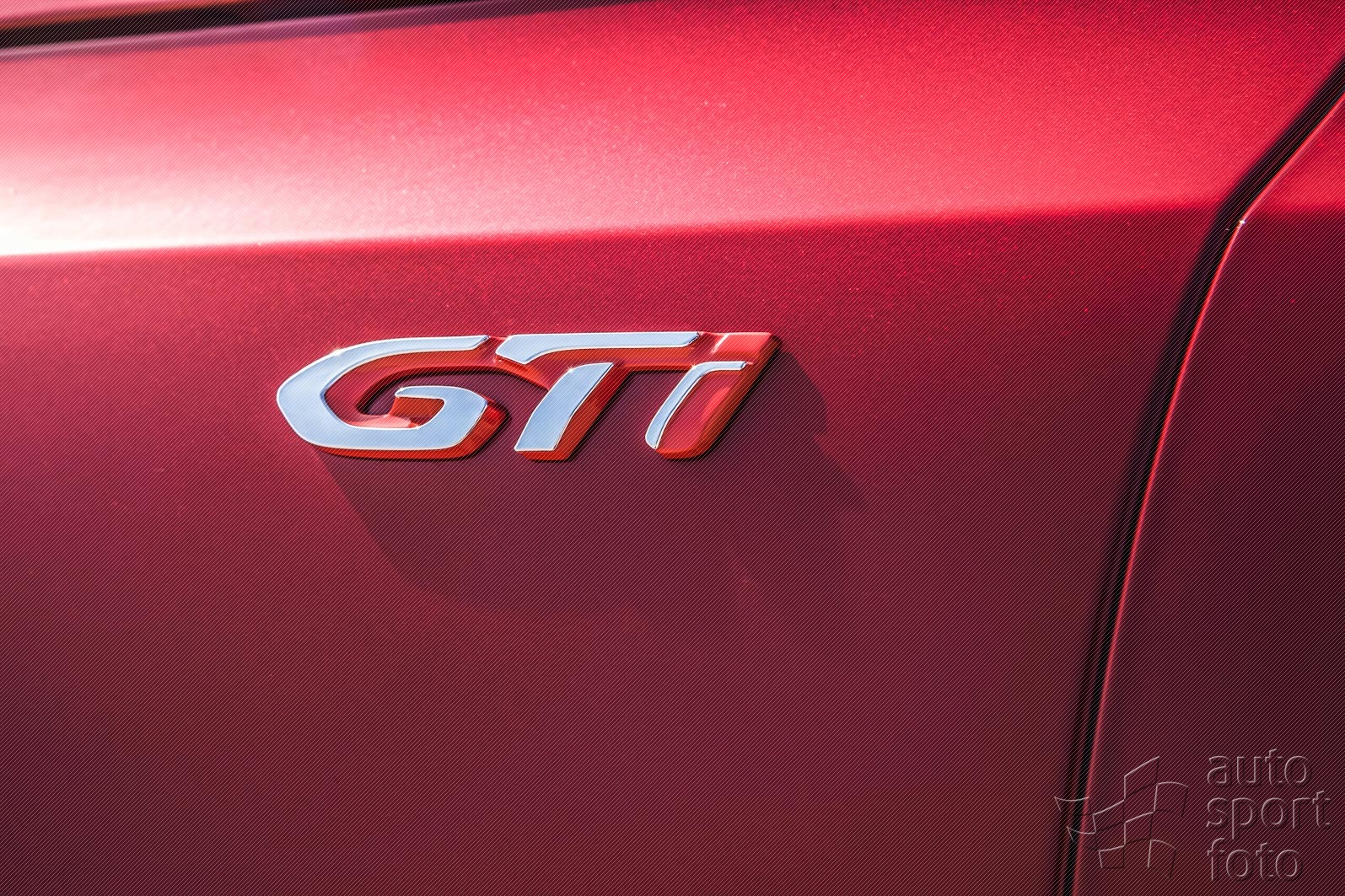 Copyright manufacturer;peugeot-308gti-1506js065.jpg