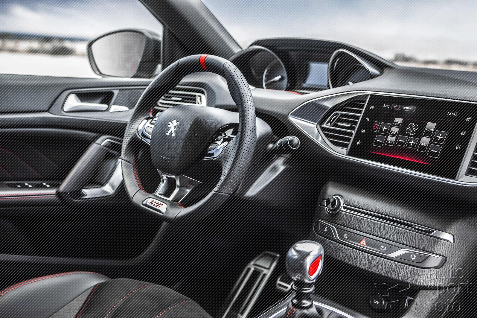 Copyright manufacturer;peugeot-308gti-1506js070.jpg