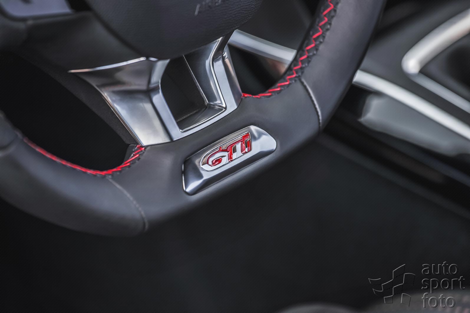 Copyright manufacturer;peugeot-308gti-1506js072.jpg