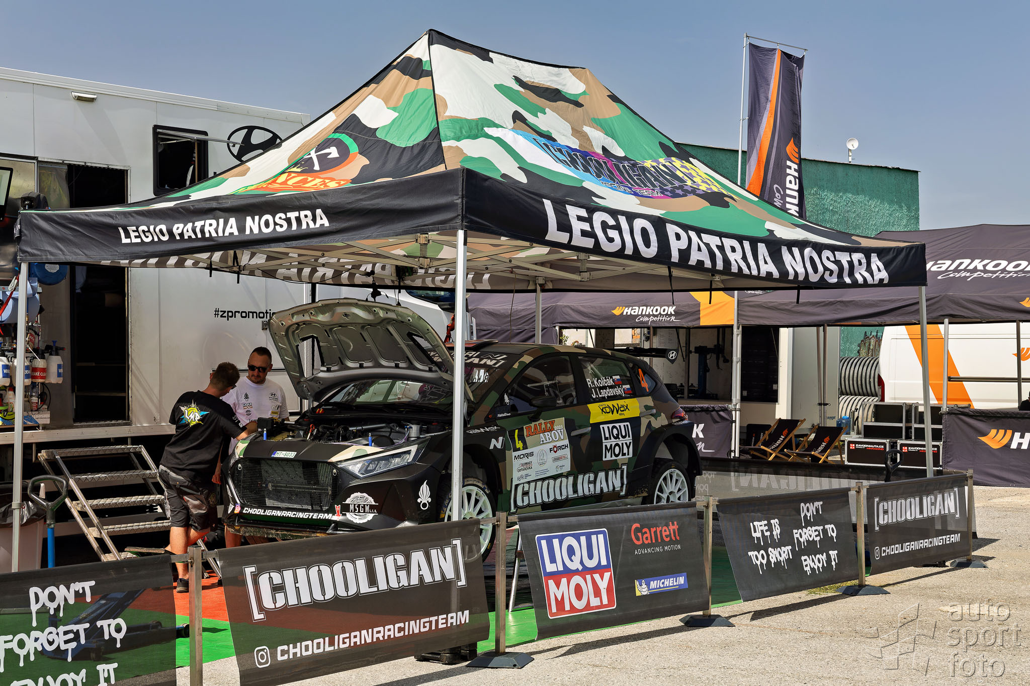 T. Szabosi;jm1a0311-1.jpg