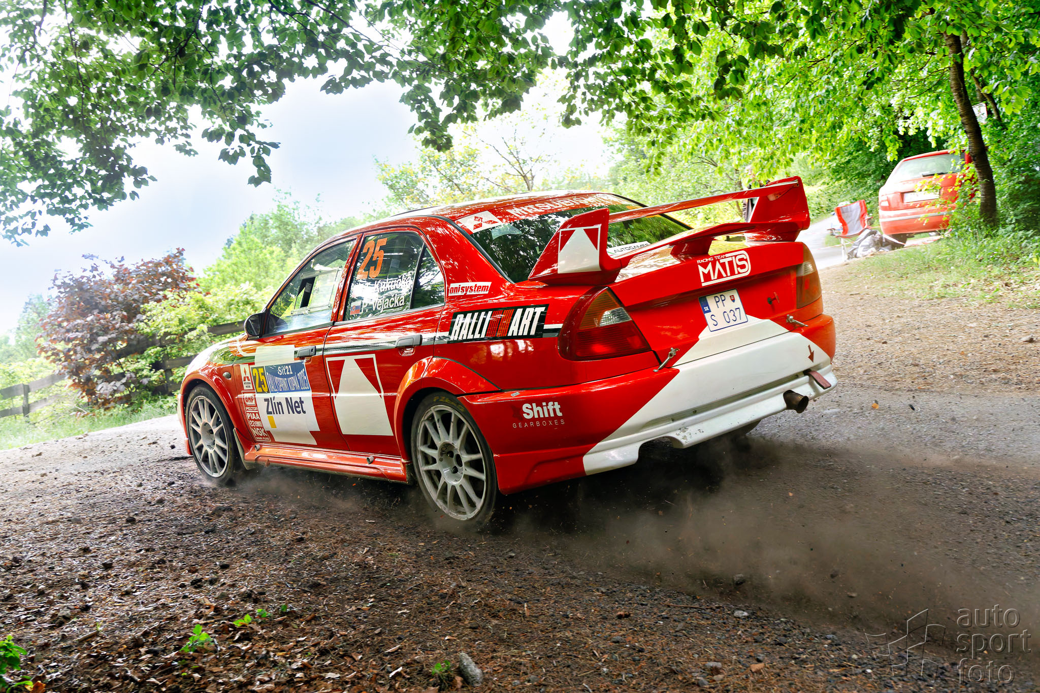 T. Szabosi;jm1a1777-4.jpg